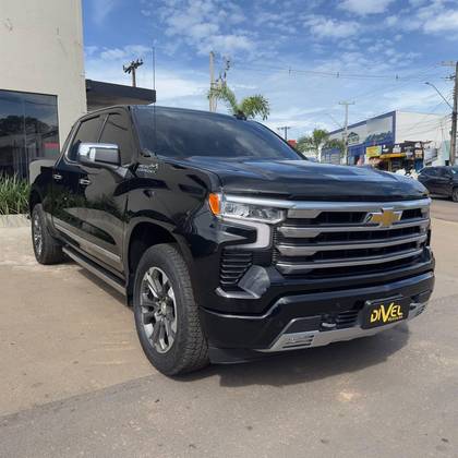 CHEVROLET SILVERADO 5.3 V8 GASOLINA 1500 HIGH COUNTRY 4X4 AUTOMÁTICO